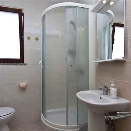 Two-bedroom 1 Daire